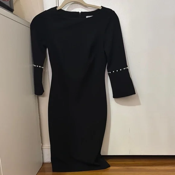 calvin klein black dress with bell sleeves Calvin Klein | Dresses | Calvin Klein Black And White Sheath Dress With Bell  Sleeves